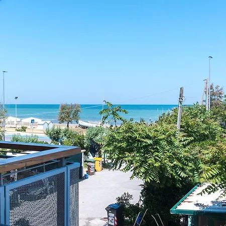Se002 - Senigallia, Bilocale Fronte Mare Con Spiaggia Apartamento Senigallia