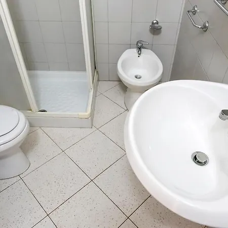 Se002 - Senigallia, Bilocale Fronte Mare Con Spiaggia Apartamento Senigallia
